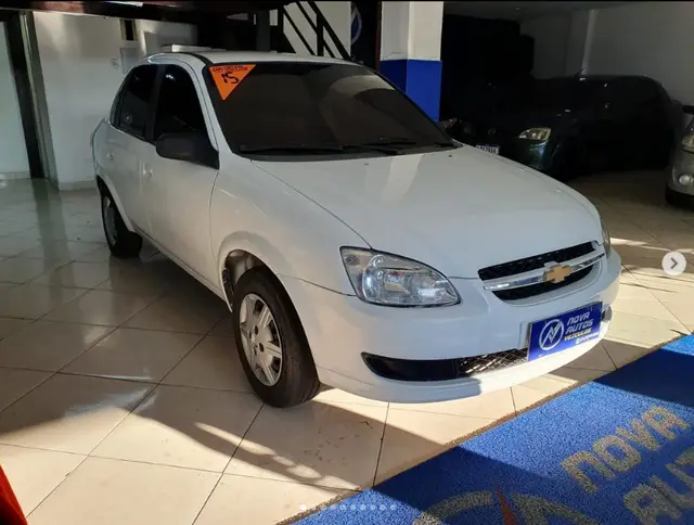 Carro Chevrolet Classic 2015 1.0 Advantage (Flex)