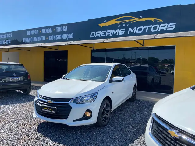Carro Chevrolet Onix Plus 2024 LT 1.0