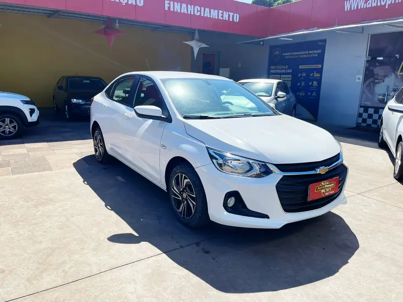Chevrolet Onix Plus LT 1.0