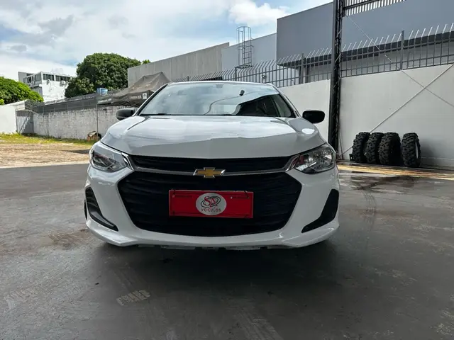 Carro Chevrolet Onix 2023 1.0