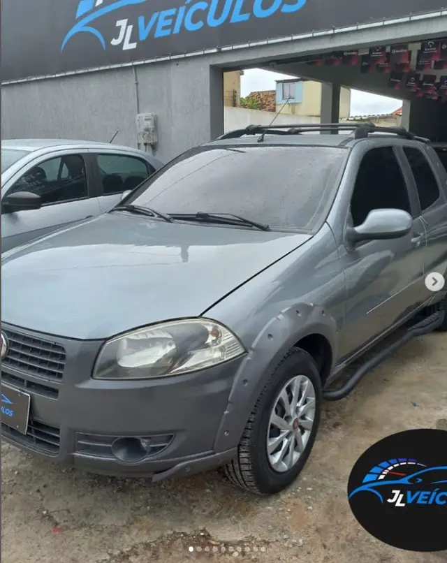 Carro Fiat Strada 2013 Trekking 1.6 16V (Flex) (Cabine Dupla)