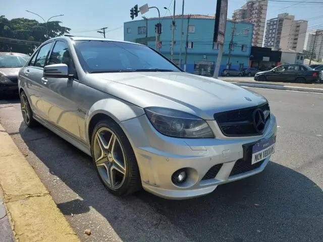 Carro Mercedes-Benz CLS AMG 2009 CLS 63 AMG 6.2 V8