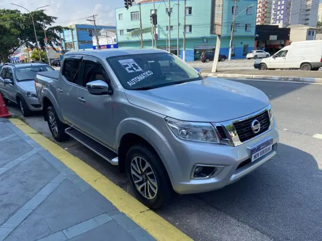 Carro Nissan Frontier 2020 2.3 TD CD XE 4x4 (Aut)