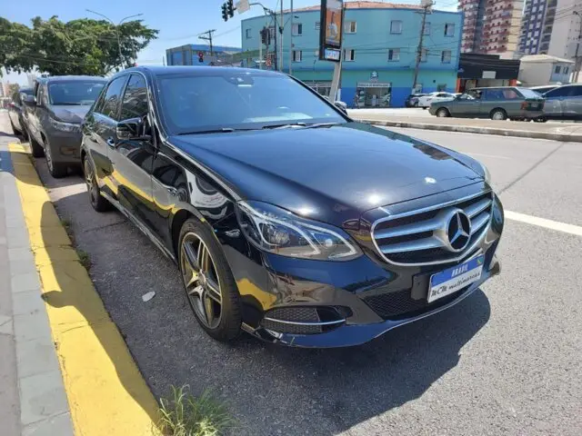 Carro Mercedes-Benz Classe E 2015 E 400 Avantgarde 3.5 V6 CGI