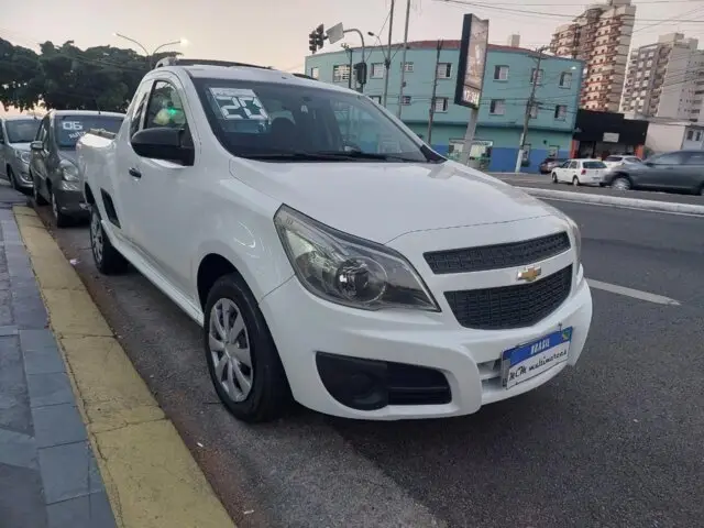 Carro Chevrolet Montana 2020 LS 1.4 (Flex)