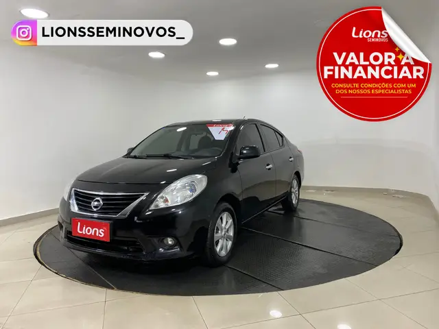 Carro Nissan Versa 2014 1.6 16V SL (Flex)