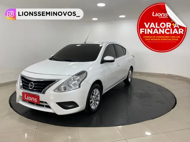 Carro Nissan Versa 2018 1.6 16V SV FlexStart CVT (Flex)