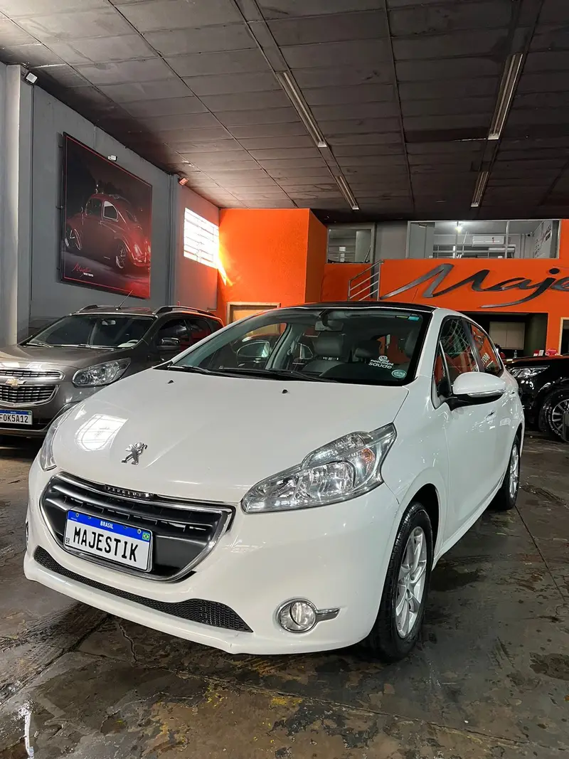 Peugeot 208 Allure 1.5 8V (Flex)