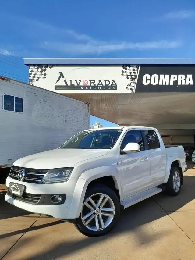 Carro Volkswagen Amarok 2016 2.0 S 4x4 TDi (Cab Dupla)
