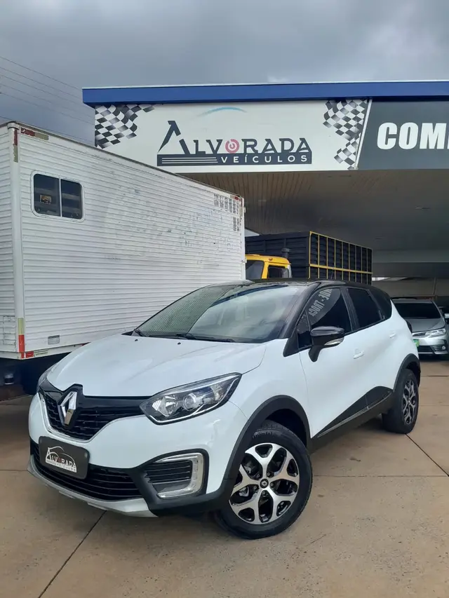 Carro Renault Captur 2019 Intense 2.0 16v (Aut) (Flex)
