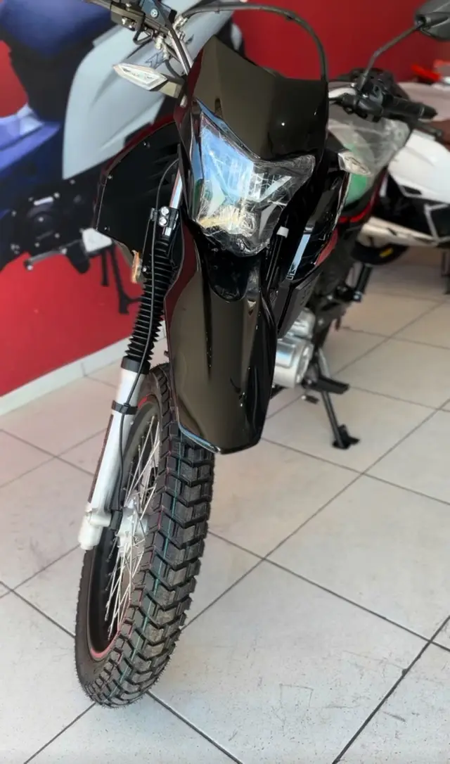 Moto Shineray SHI 175 2025 EFI