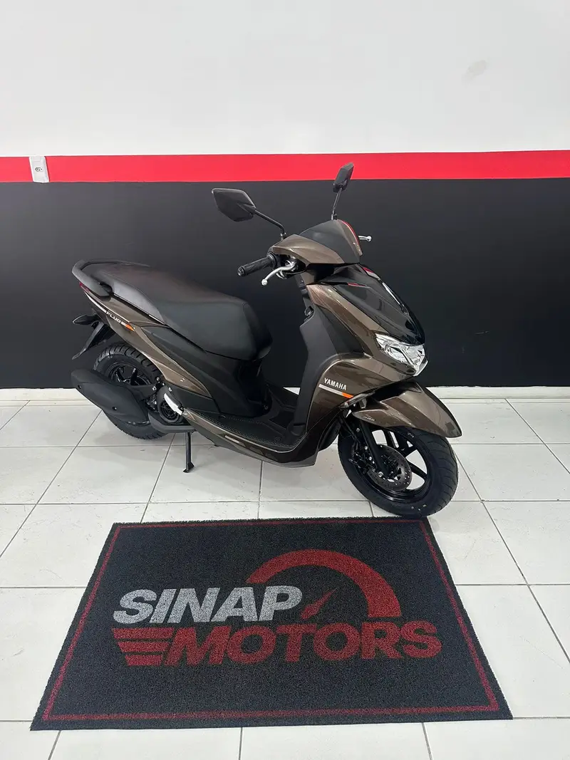 Yamaha Fluo ABS