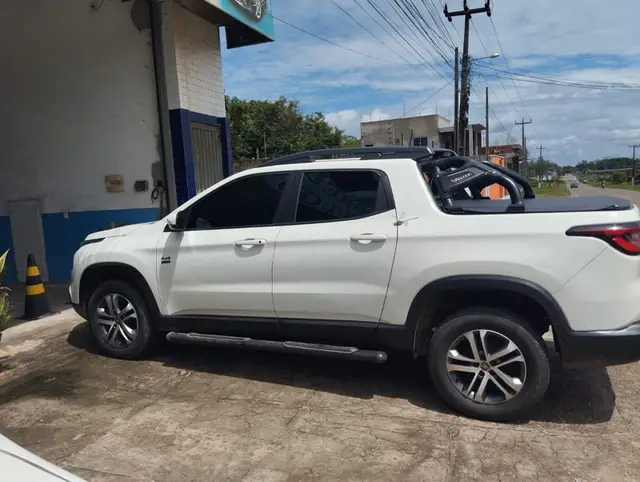 Carro Fiat Toro 2019 2.0 TDI Freedom Auto 4WD (Diesel)