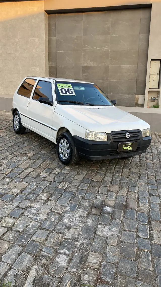 Carro Fiat Uno Mille 2006 Fire 1.0