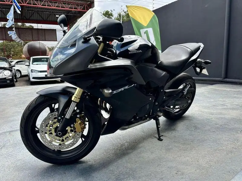 Honda CBR 600 F