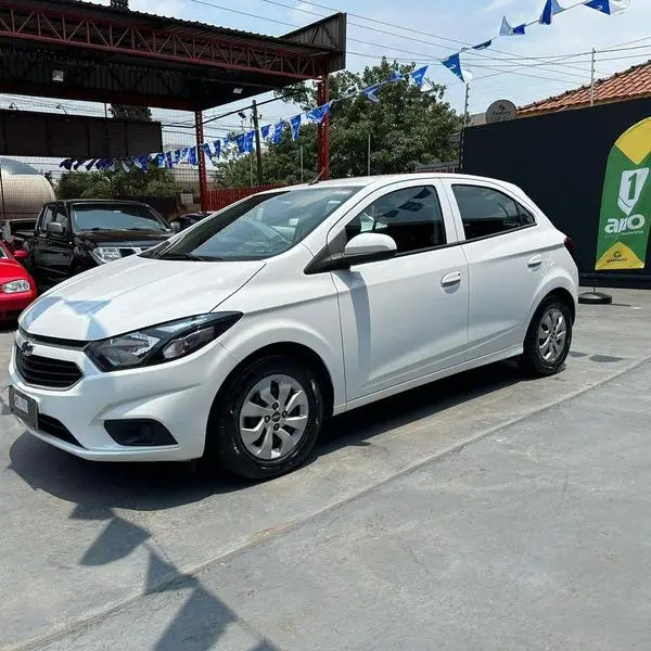 Carro Chevrolet Onix 2019 LT 1.0 (Flex)