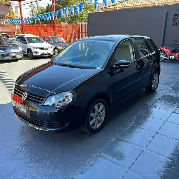 Carro Volkswagen Polo 2013 Hatch. 1.6 8V
