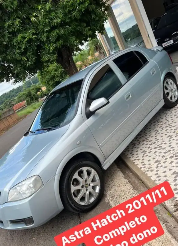 Carro Chevrolet Astra Hatch 2011 Advantage 2.0 (Flex)