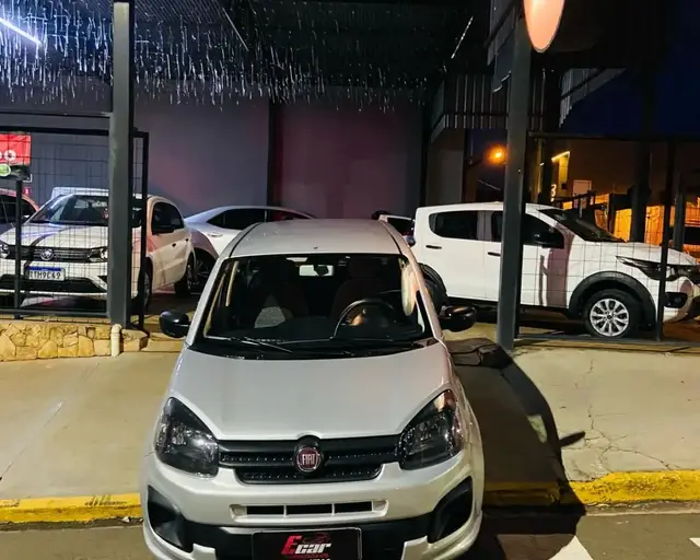 Carro Fiat Uno 2021 Attractive 1.0