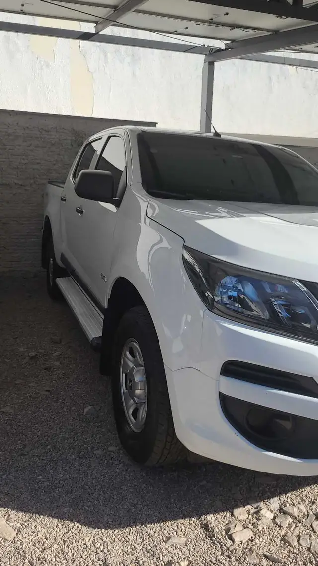 Carro Chevrolet S10 Cabine Dupla 2020 S10 2.8 CTDI LS 4WD (Cabine Dupla)