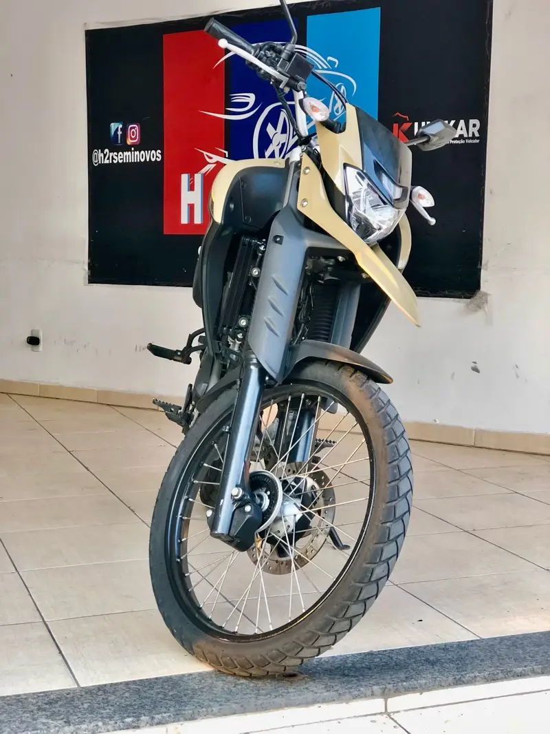 Yamaha XTZ 250 Lander ABS