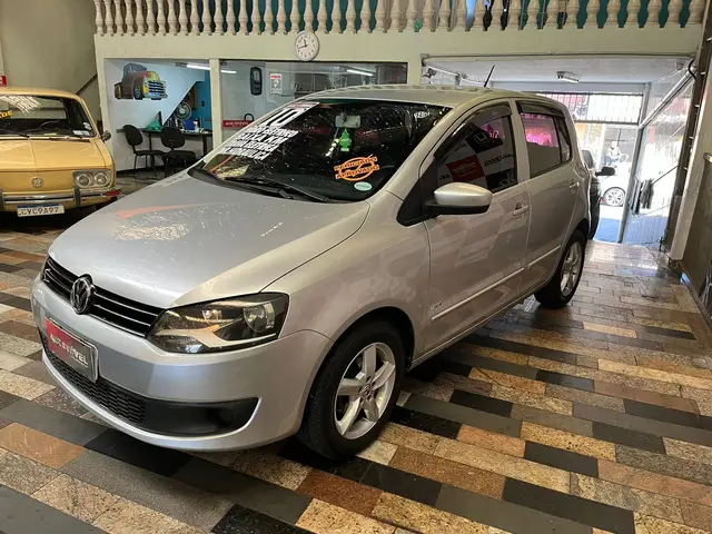 Carro Volkswagen Fox 2010 1.6 Mi Total Flex 8V
