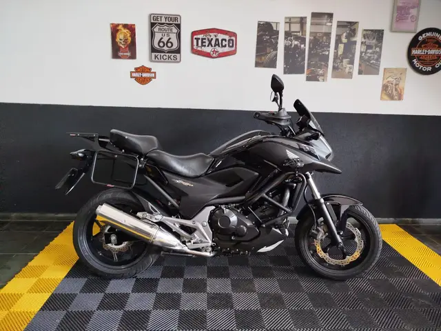 Moto Honda NC 750X 2015 STD