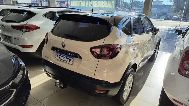 Carro Renault Captur 2019 Life 1.6 16v SCe CVT (Flex)