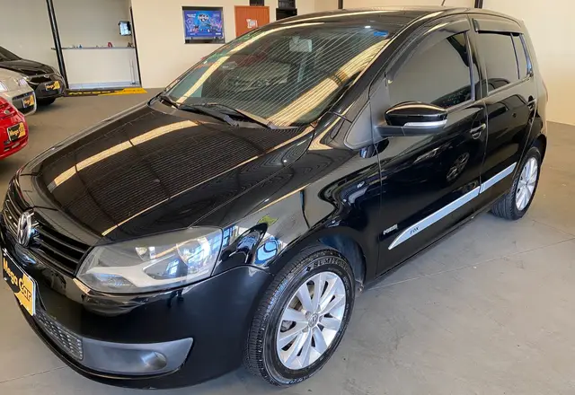 Carro Volkswagen Fox 2010 Prime 1.6 8V (Flex)