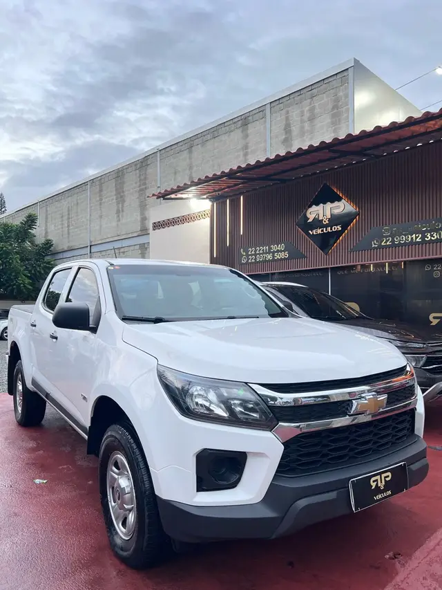 Carro Chevrolet S10 Cabine Simples 2022 S10 2.8 CTDi Cabine Simples LS 4WD