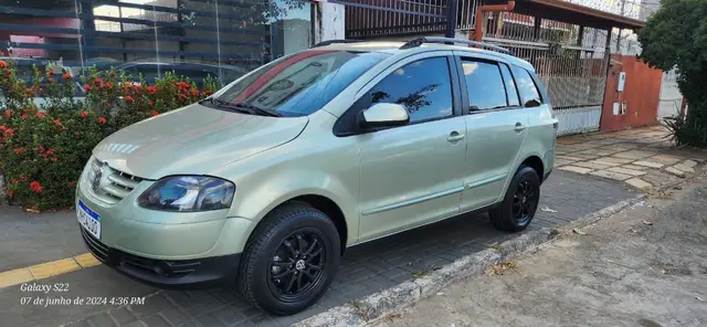 Carro Volkswagen SpaceFox 2009 Trend 1.6 8V (Flex)
