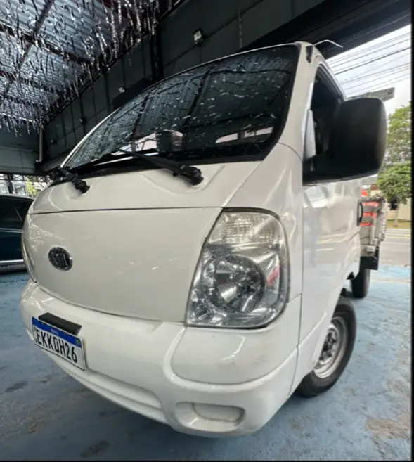 Carro Kia Bongo 2010 K-2500 DLX 4x2 RS (cab. simples)