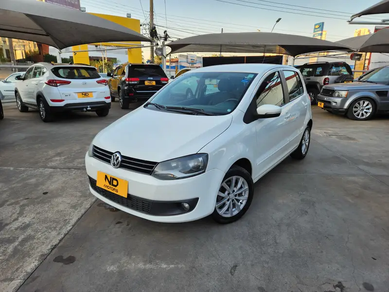 Volkswagen Fox 1.0 TEC (Flex) 4p