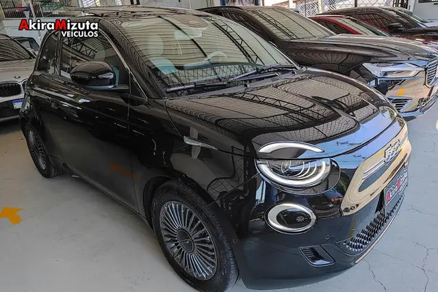 Carro Fiat 500e 2022 Icon elétrico (Aut)