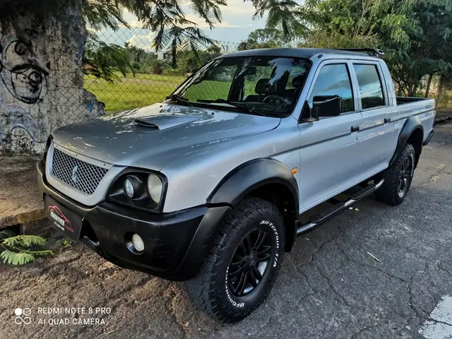 Carro Mitsubishi L200 Triton Outdoor 2010 L 200 Outdoor GLS 4x4 2.5 (cab. dupla)