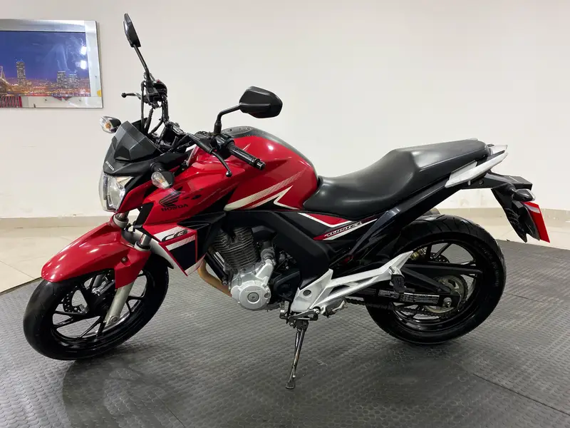 Honda CB 250F Twister (ABS)
