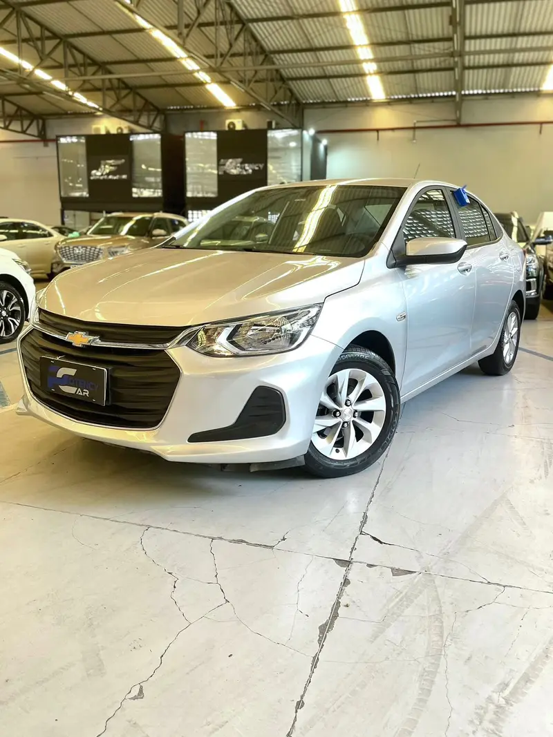 Chevrolet Onix Plus LT 1.0