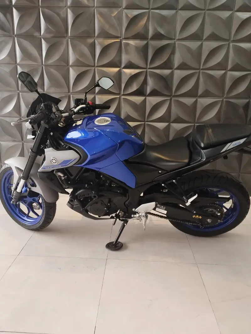 Yamaha MT-03 MT 03
