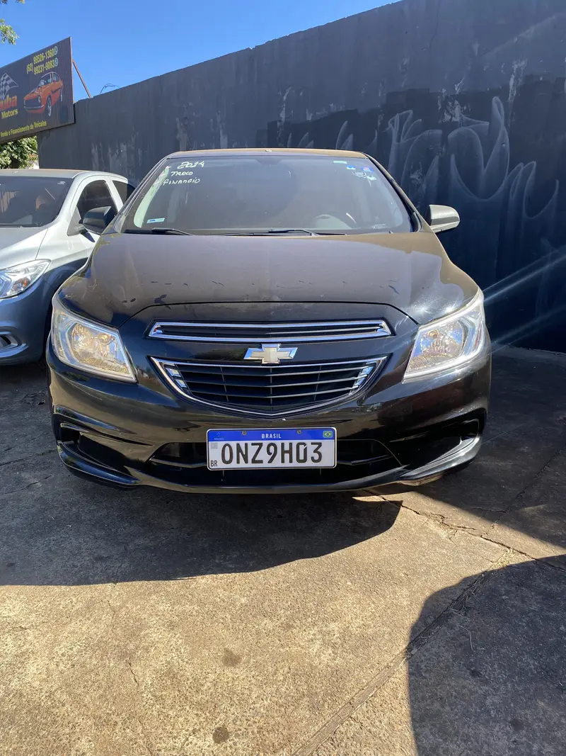 Chevrolet Onix 1.0 LT SPE/4