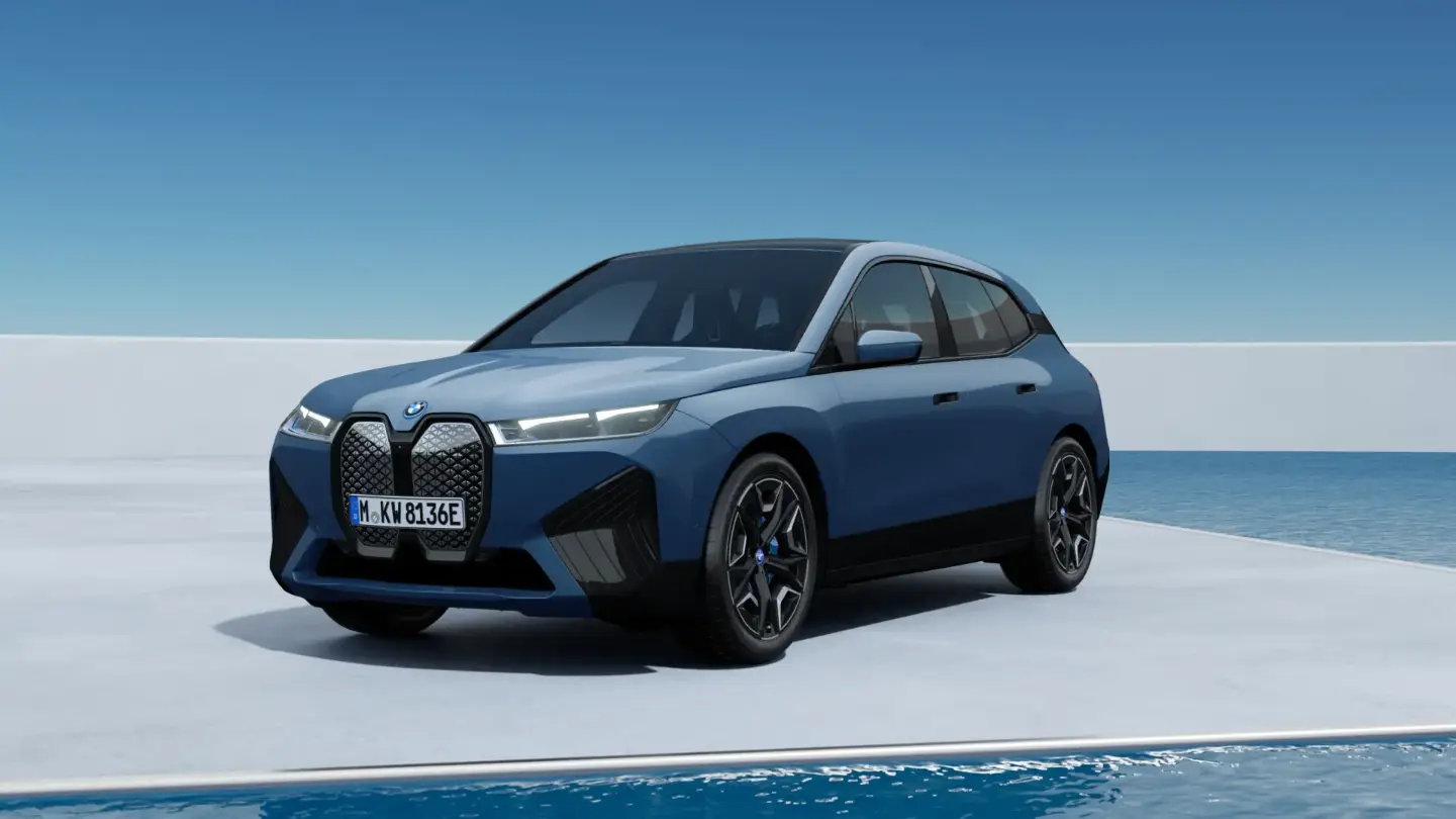 BMW iX