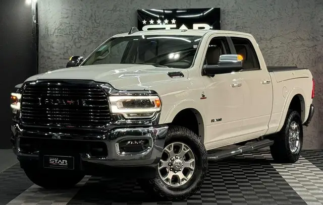 Carro Dodge RAM 2022 LARAMIE 4X4