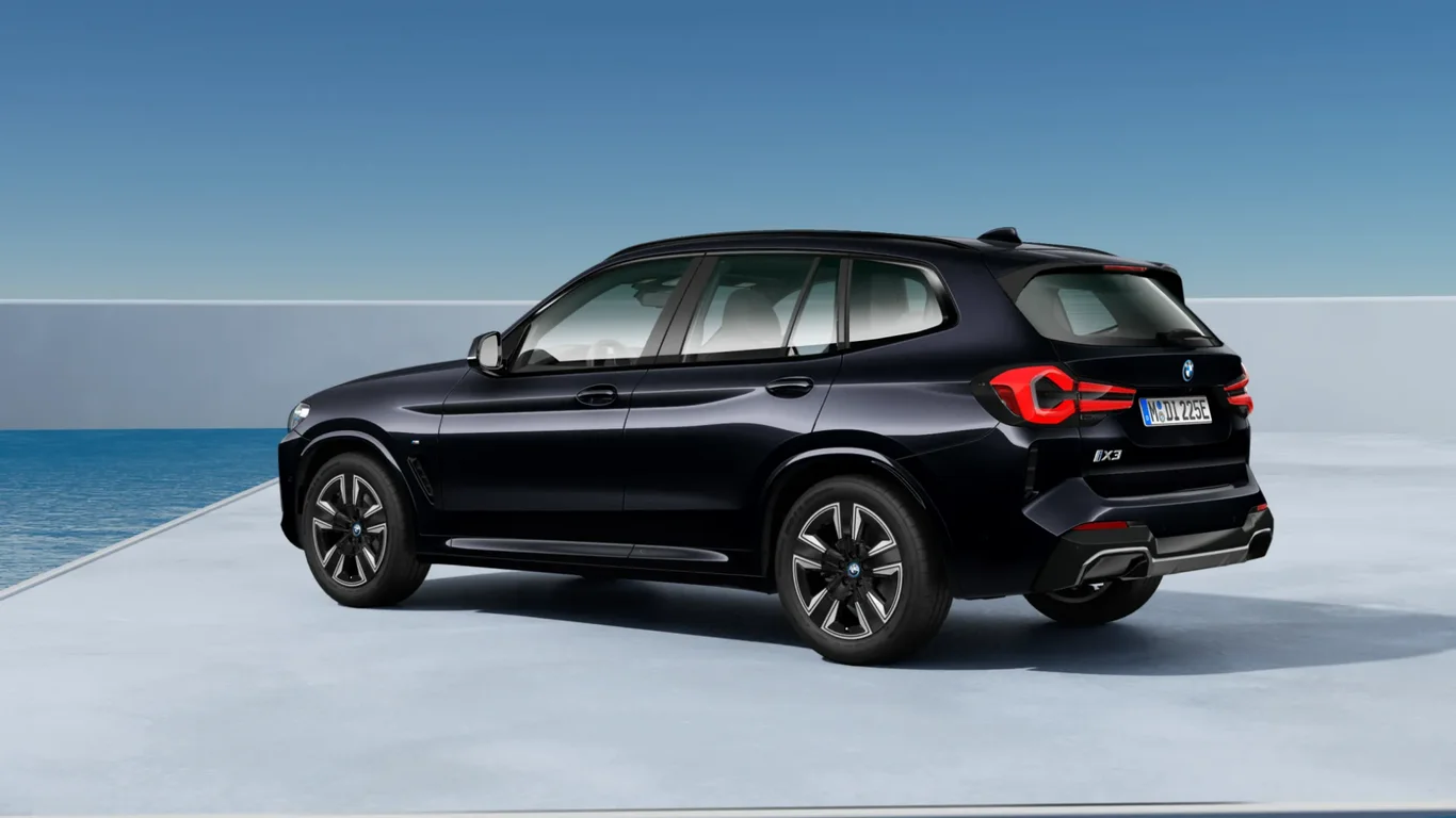 BMW iX3 M Sport (Aut.) (Elétrico)