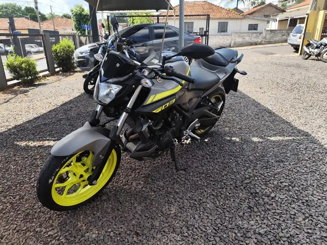 Carro Yamaha MT-03 2019 ABS