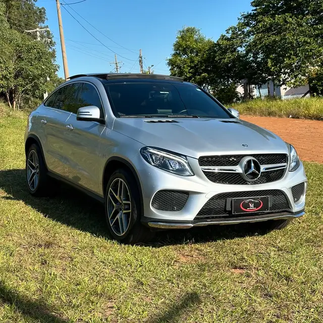 Carro Mercedes-Benz GLE 400 2017 Night 4Matic coupe