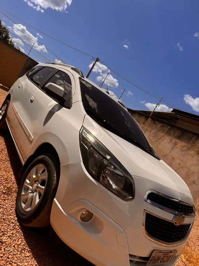 Carro Chevrolet Spin 2017 LTZ 7S 1.8 (Flex)