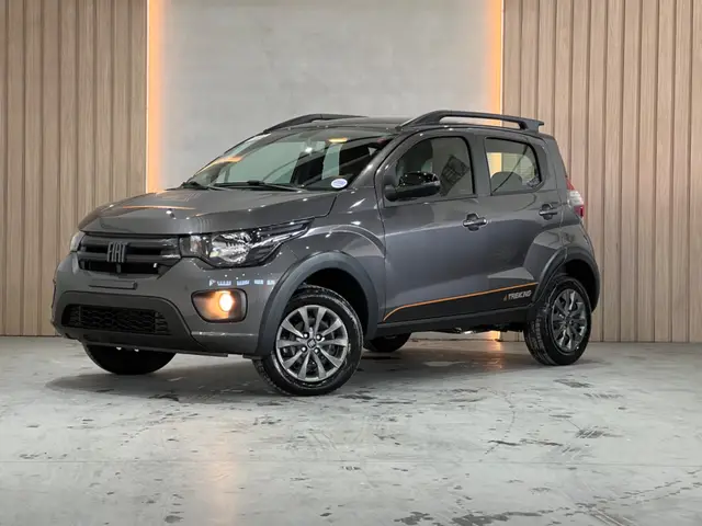 Carro Fiat Mobi 2024 Trekking 1.0