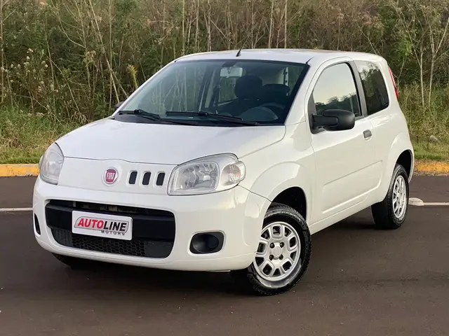 Carro Fiat Uno 2014 Vivace 1.0 8V (Flex) 2p