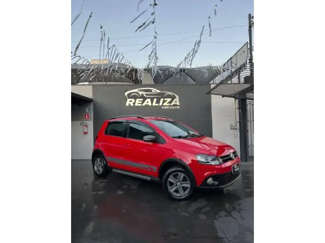 Carro Volkswagen CrossFox 2012 1.6 VHT (Flex)