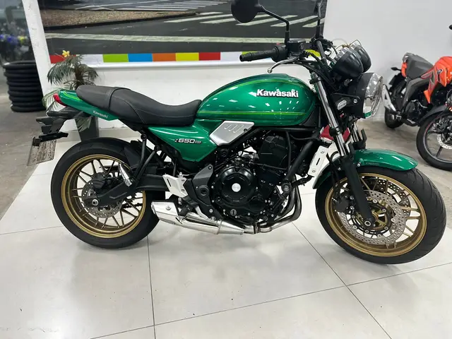 Carro Kawasaki Z 650 2023 RS