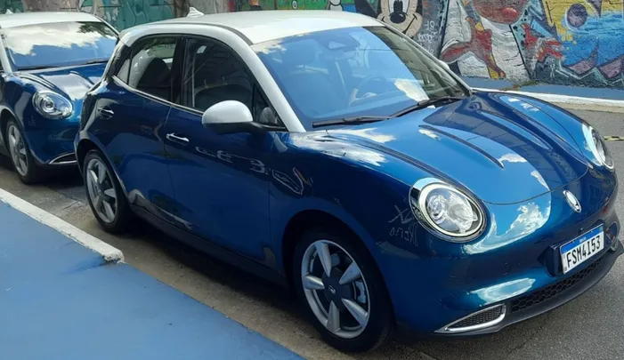 Atraso na entrega é principal reclamação de quem comprou o hatch elétrico